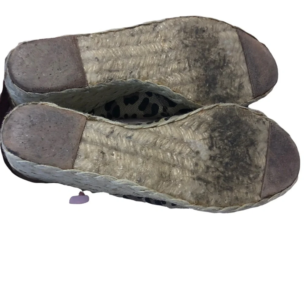 Lauren Ralph Lauren Cecilia Leopard Print Espadrille Style Wedge Sandal.Size 7.5